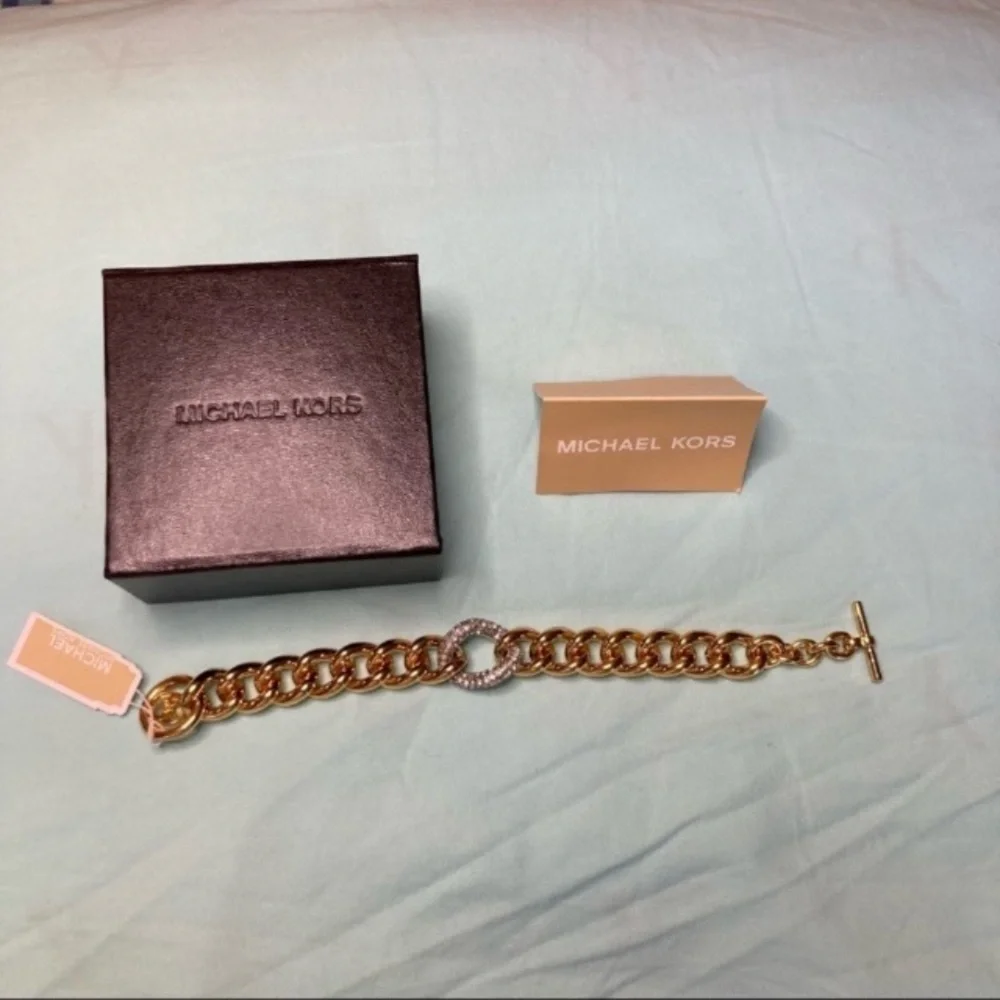 NWT Michael kors bracelet